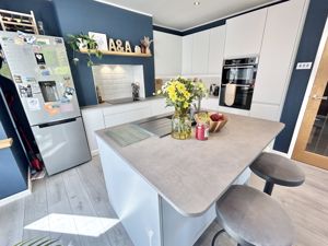 Photo 10- click for photo gallery